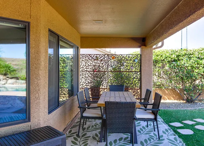 Holiday home Newly Renovated W/ Pool Access In Tucson! Catalina