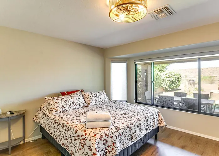 Holiday home Newly Renovated W/ Pool Access In Tucson! Catalina